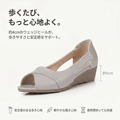 軽やかに歩ける 本革風ウェッジサンダル