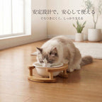 毎日の食事を、やさしく整える。竹製ペット用フードスタンド（猫・小型犬対応）